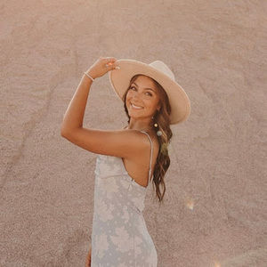 Meet your Posher, Ericka